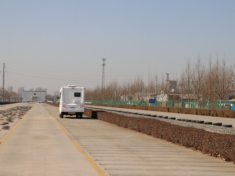 長城炮房車實車測評