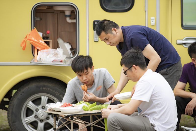 房車旅行的誘惑，你還有多久到達